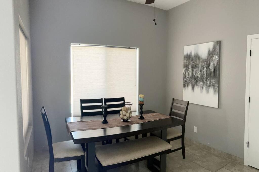 Havasu Retreat! Pool, Spa, Gym & View Lake Havasu City Exterior photo